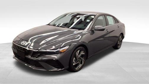 2025 Hyundai ELANTRA SEL