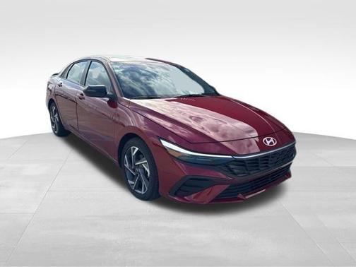 2025 Hyundai ELANTRA Sport