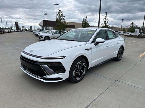 2026 Hyundai SONATA SEL