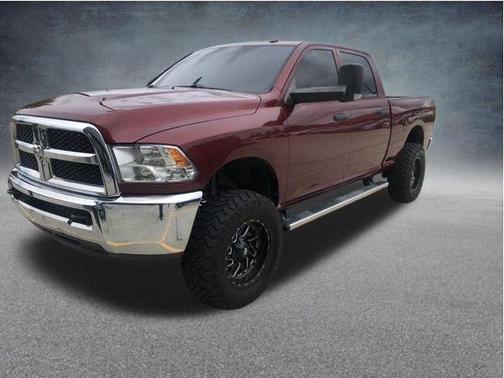 Delmonico Red Pearlcoat 2018 RAM 2500 Tradesman Crew Cab 4x4 6'4' Box