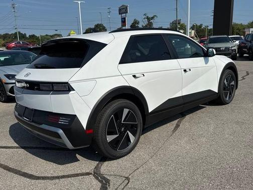 2025 Hyundai IONIQ 5 SEL