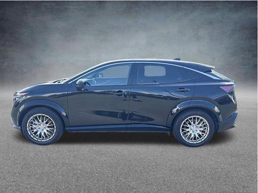 Black Diamond Pearl 2023 Nissan ARIYA EVOLVE+