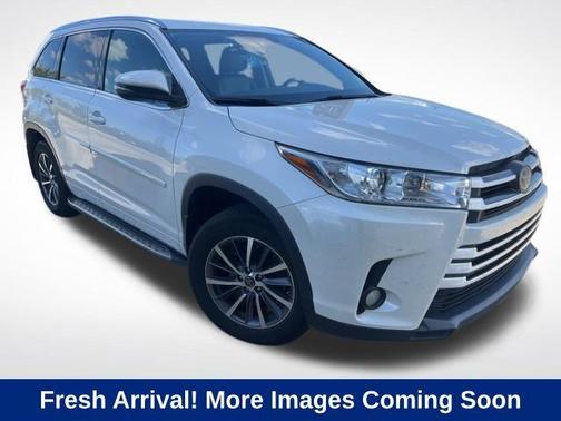 Blizzard Pearl 2018 Toyota Highlander XLE
