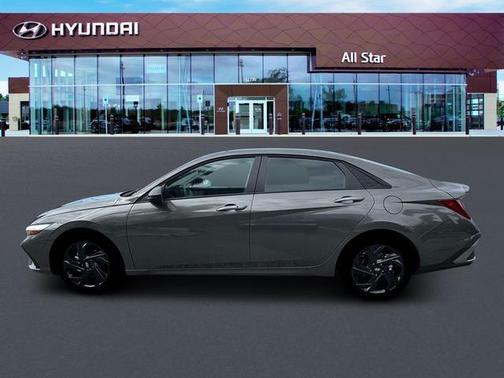 2026 Hyundai ELANTRA Sport