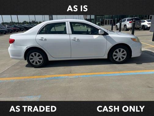 Super White 2012 Toyota Corolla L