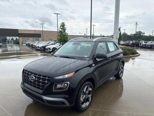 Onyx Black 2026 Hyundai VENUE SEL