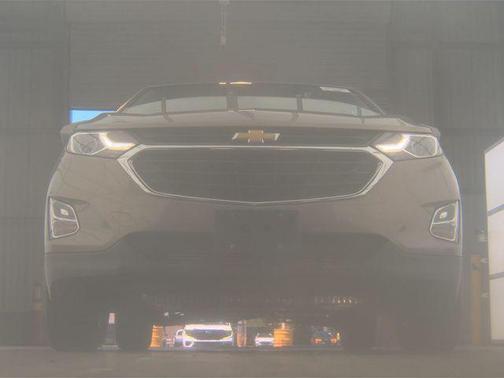 Pepperdust Metallic 2018 Chevrolet Equinox LT