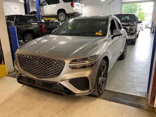Savile Silver 2024 Genesis GV70 2.5T AWD
