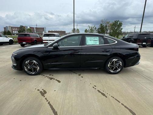 2026 Hyundai SONATA SEL