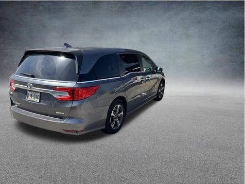 Gray 2018 Honda Odyssey Touring