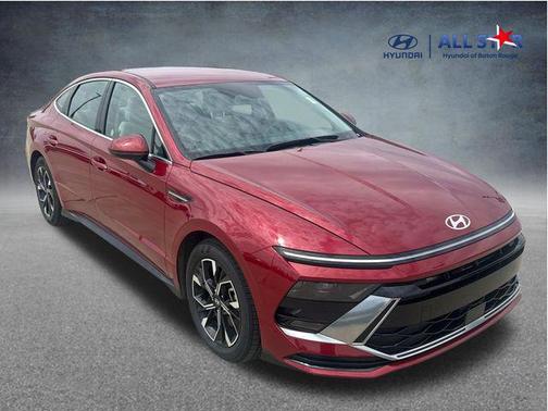 Ultimate red 2025 Hyundai SONATA SEL