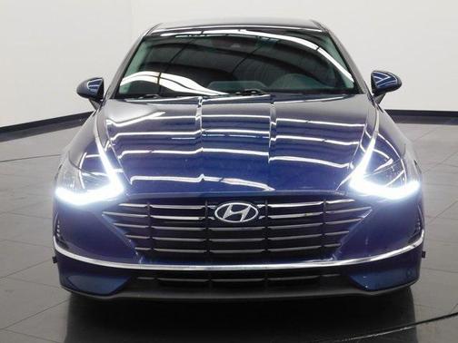 2021 Hyundai SONATA SE