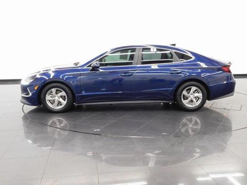 2021 Hyundai SONATA SE