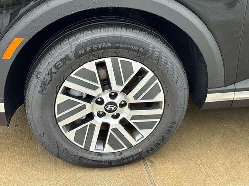 Abyss Black Pearl 2026 Hyundai Palisade Hybrid Blue SEL Premium 7P