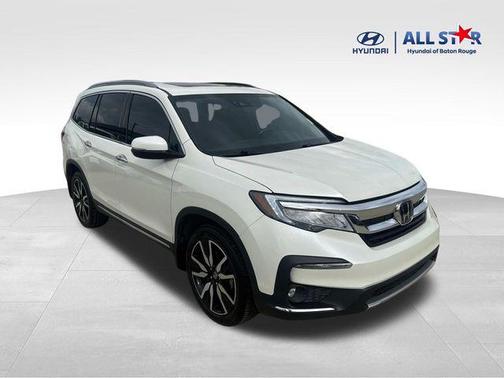 White Diamond Pearl 2019 Honda Pilot Elite