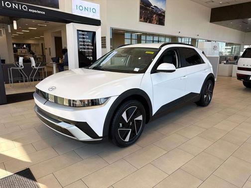 2025 Hyundai IONIQ 5 SEL