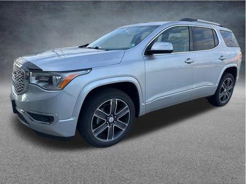 Quicksilver Metallic 2018 GMC Acadia Denali