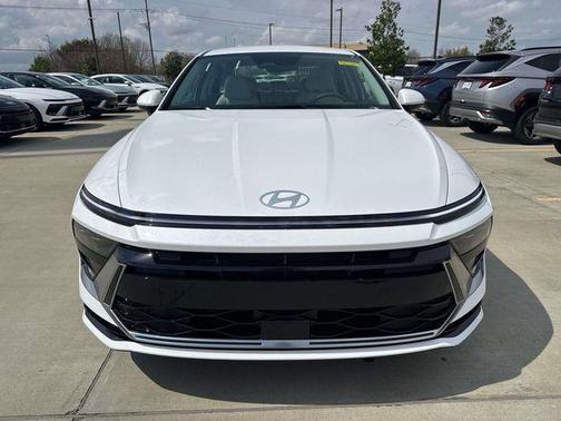 2026 Hyundai SONATA SEL