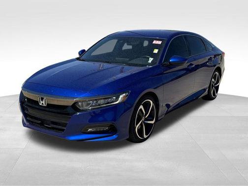 Still Night Pearl 2018 Honda Accord Sport