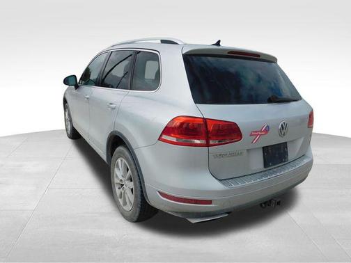 2014 Volkswagen Touareg TDI Sport