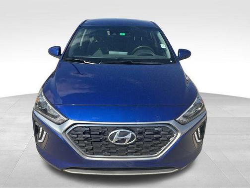2020 Hyundai IONIQ Hybrid SE