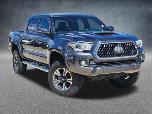Magnetic Gray Metallic 2018 Toyota Tacoma TRD Sport