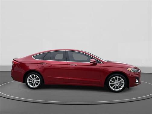 2020 Ford Fusion Plug-In Hybrid Titanium