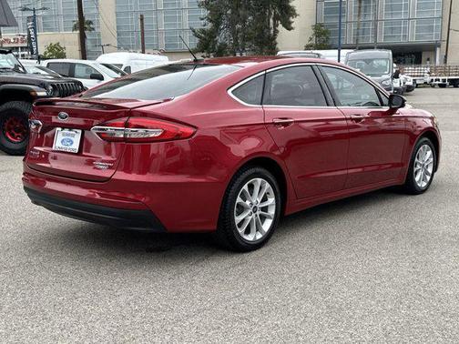 2020 Ford Fusion Plug-In Hybrid Titanium