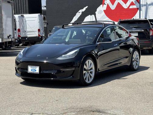 2018 Tesla Model 3 Long Range