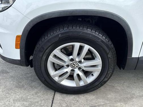 2015 Volkswagen Tiguan Auto S