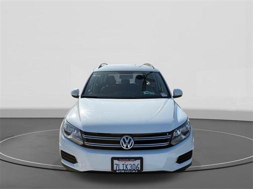 2015 Volkswagen Tiguan Auto S