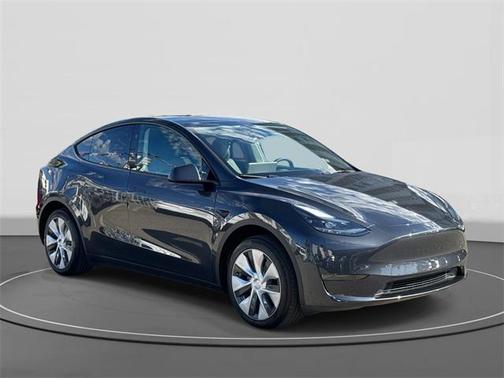 2024 Tesla Model Y Long Range Dual Motor All-Wheel Drive