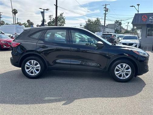 2022 Ford Escape S