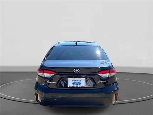 2022 Toyota Corolla Hybrid LE