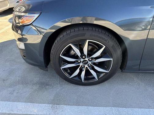 2020 Chevrolet Malibu FWD RS