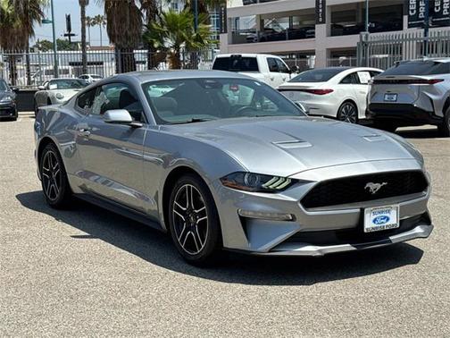 2021 Ford Mustang EcoBoost