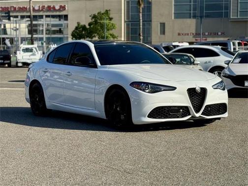 2022 Alfa Romeo Giulia Ti