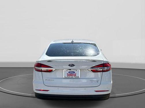 2019 Ford Fusion Hybrid Titanium