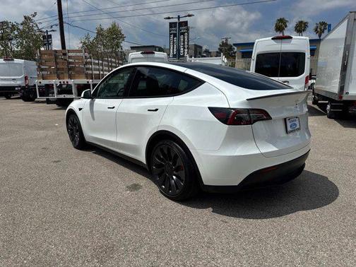 2022 Tesla Model Y Performance Dual Motor All-Wheel Drive