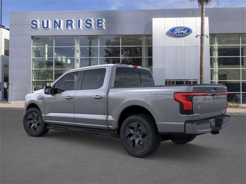 2025 Ford F-150 Lightning LARIAT