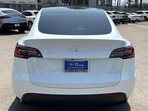 2021 Tesla Model Y Long Range Dual Motor All-Wheel Drive