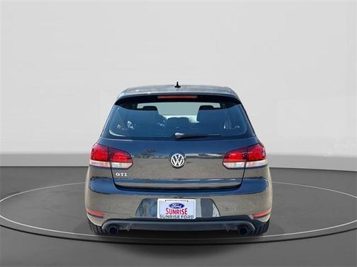 2014 Volkswagen GTI Wolfsburg Edition
