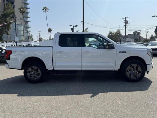 2024 Ford F-150 Lightning Flash