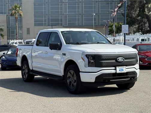 2024 Ford F-150 Lightning Flash