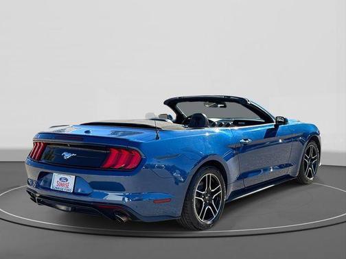 2022 Ford Mustang EcoBoost Premium