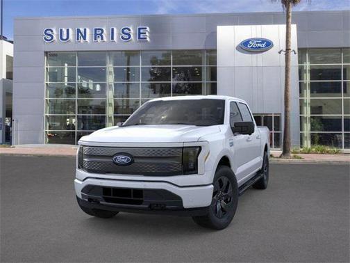 2025 Ford F-150 Lightning Flash