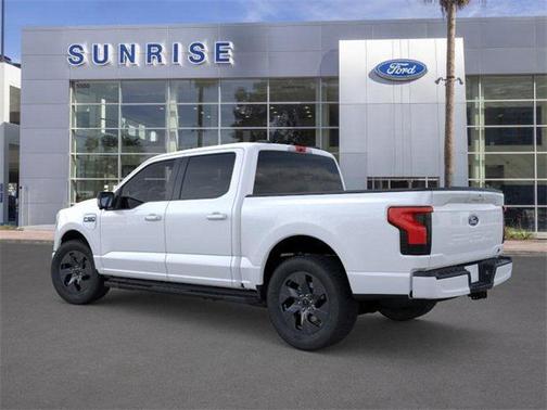 2025 Ford F-150 Lightning Flash