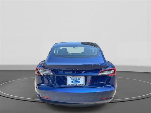 2019 Tesla Model 3 Long Range