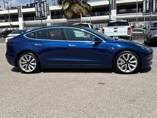 2019 Tesla Model 3 Long Range
