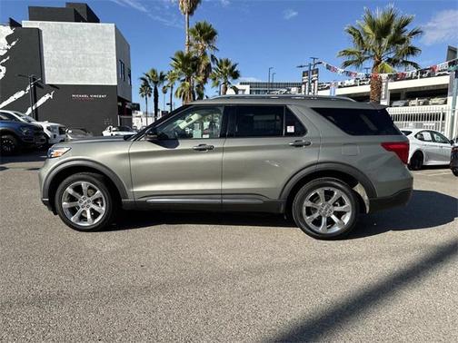 2020 Ford Explorer Platinum